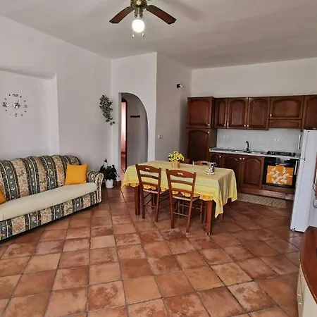 Casa Vacanza Siria, Da Maruzzella 펜션