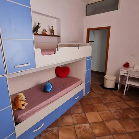 Casa Vacanza Siria, Da Maruzzella * 프로치다